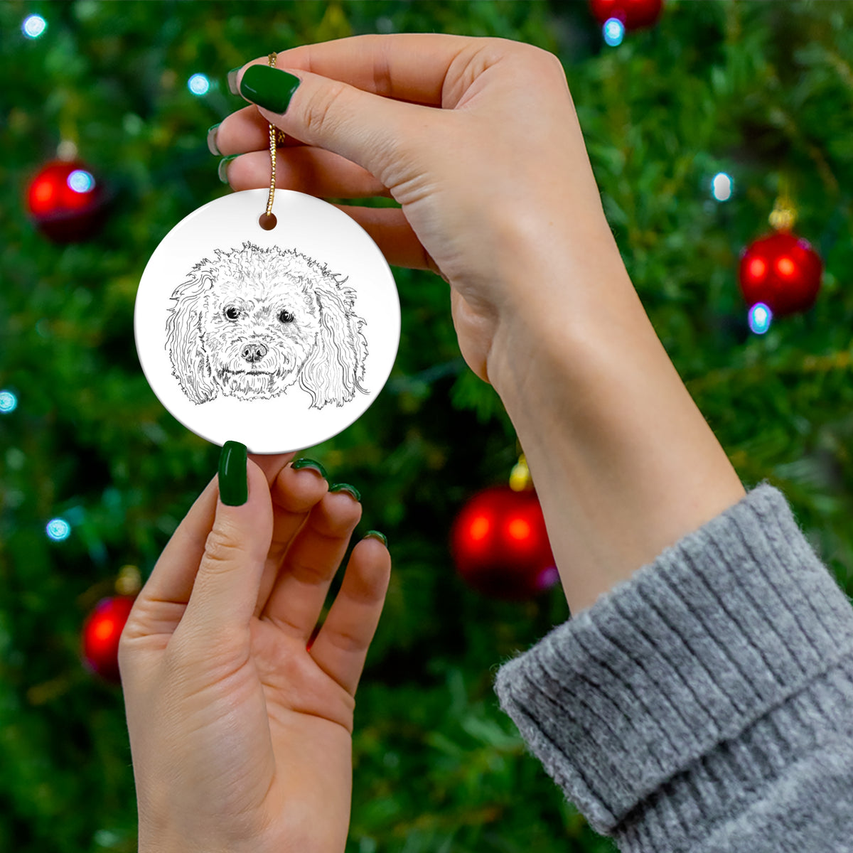 Roxy Ornament